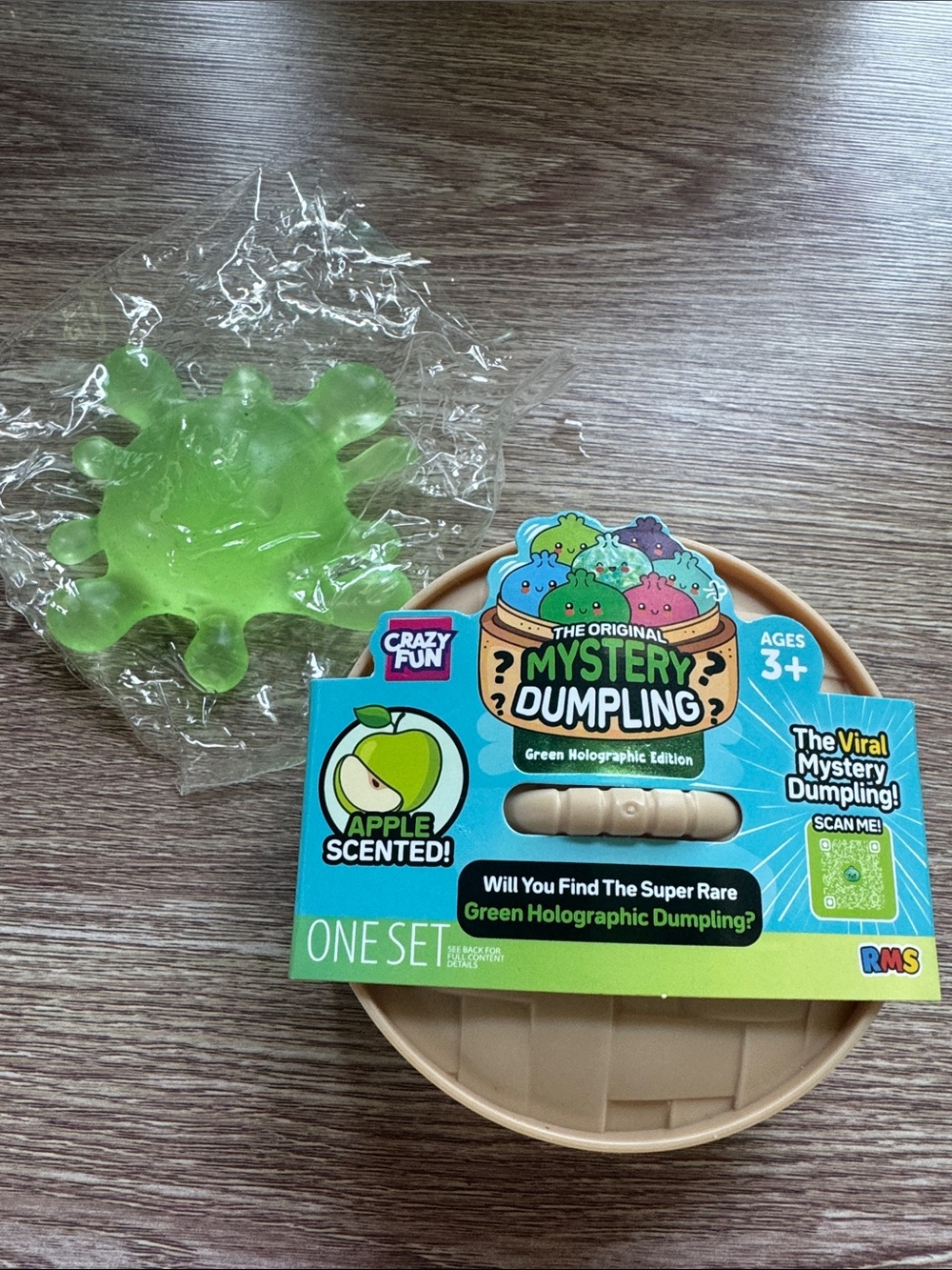 AUTHENTIC RMS Mystery Dumpling Apple Scented Squishy Pink AND NEE DOH SPLAT